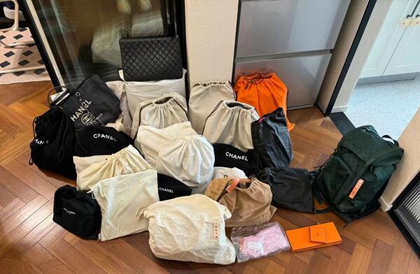 呼和浩特回收奢侈品衣服.jpg